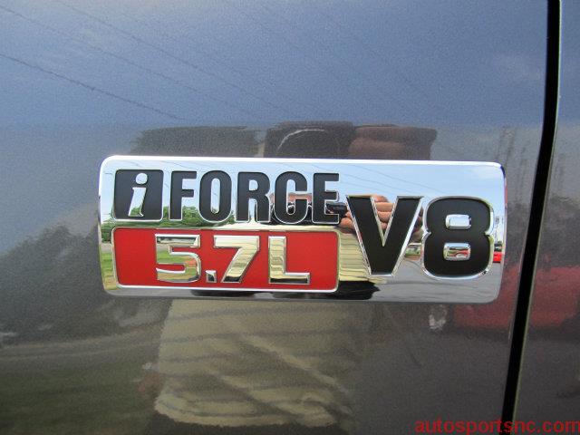 2011 Toyota Tundra Limited 4DR Sedan W/moonroof