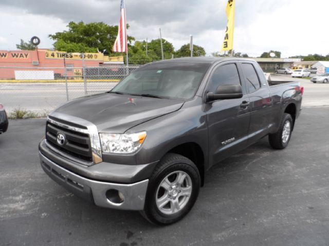 2011 Toyota Tundra 2.0T W/ NAV