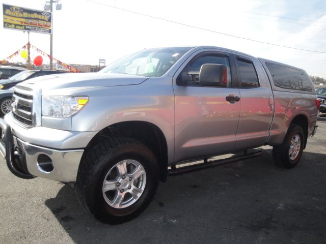 2011 Toyota Tundra Club Coupe 8-ft. Bed 2WD
