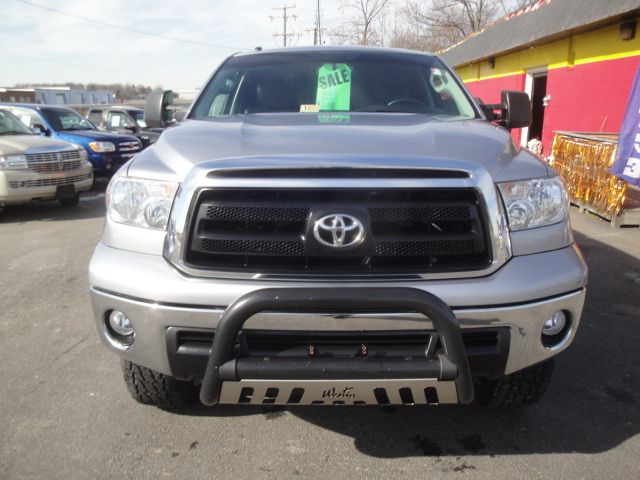2011 Toyota Tundra Club Coupe 8-ft. Bed 2WD