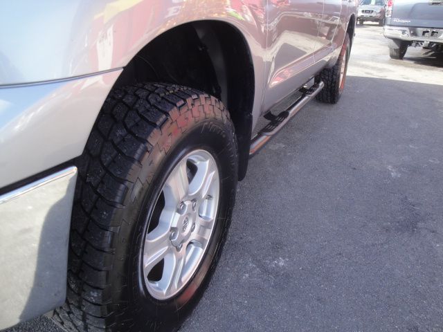 2011 Toyota Tundra Club Coupe 8-ft. Bed 2WD