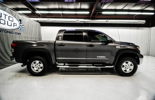 2012 Toyota Tundra Crewcab 4X4 Kingranch