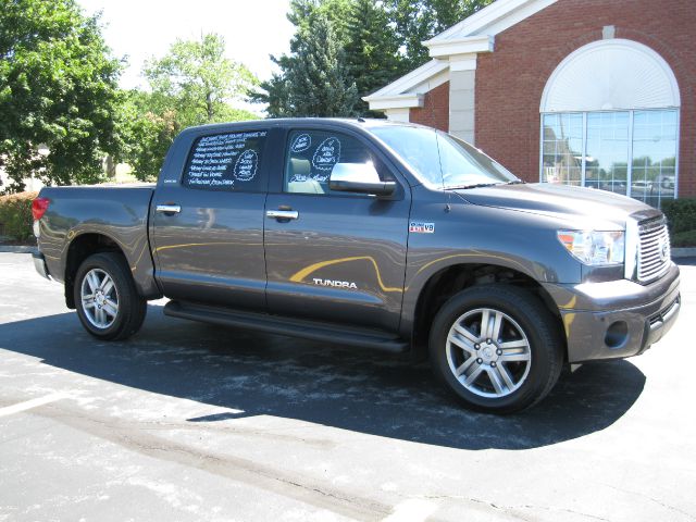 2012 Toyota Tundra ESV6