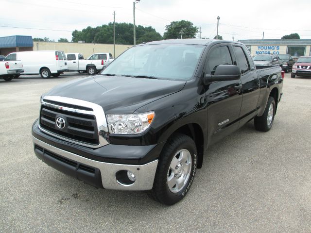 2012 Toyota Tundra LT Pickup 4D 8 Ft