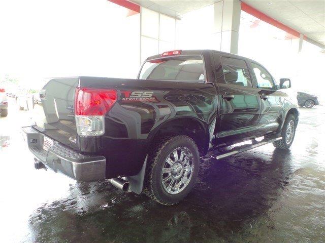 2012 Toyota Tundra Crewcab 4X4 Kingranch