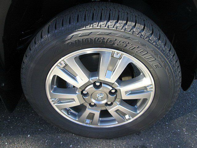 2013 Toyota Tundra SLT Sharp