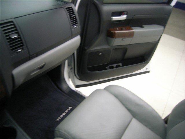 2013 Toyota Tundra Classic Edition, 4 CYL