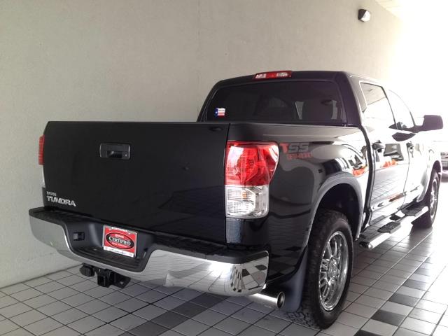 2013 Toyota Tundra Superduty XL