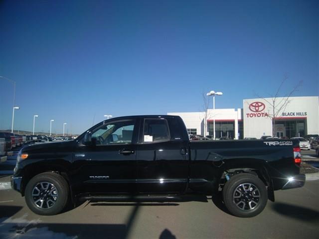 2014 Toyota Tundra AWD W/1sasunroof