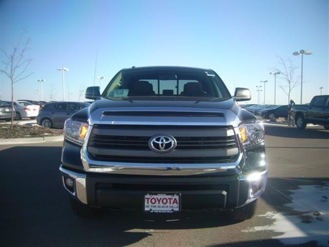 2014 Toyota Tundra AWD W/1sasunroof