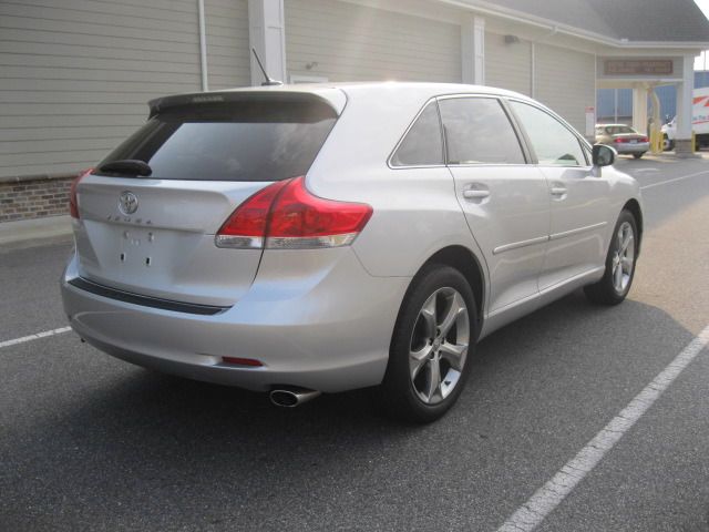 2010 Toyota Venza ML 350 4matic