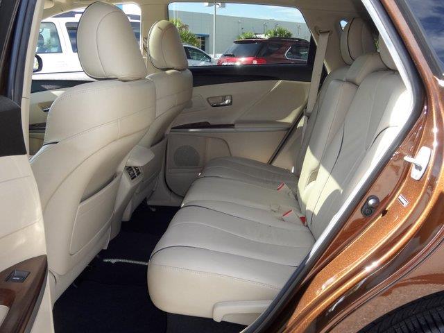 2011 Toyota Venza ML 350 4matic