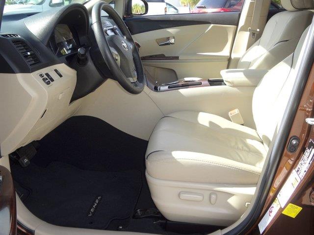 2011 Toyota Venza ML 350 4matic