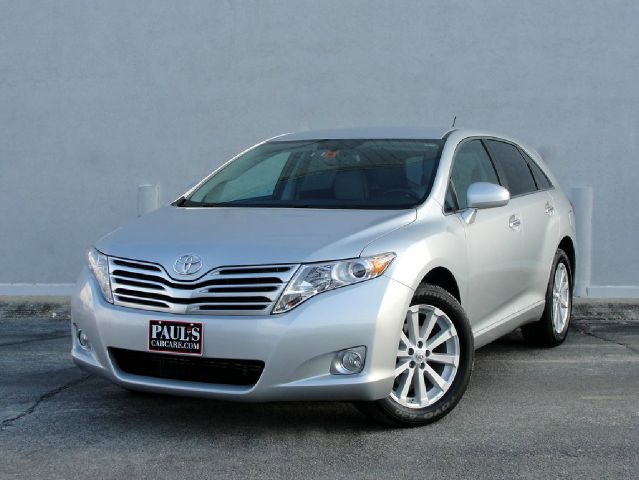 2011 Toyota Venza SLE Customized