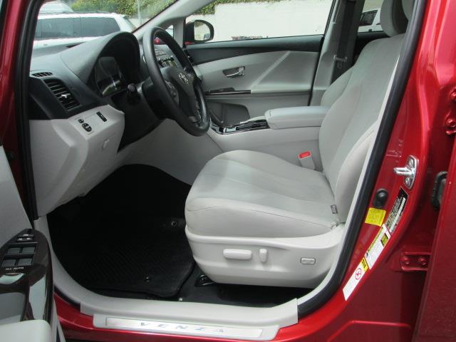 2012 Toyota Venza Base