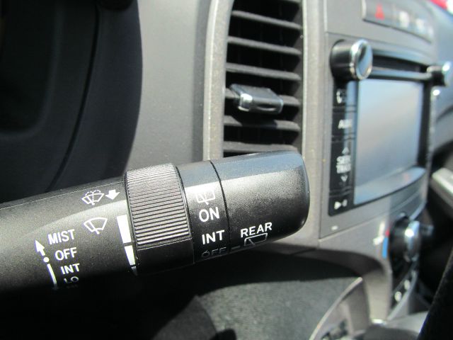 2013 Toyota Venza 740il 4dr Sdn Sedan