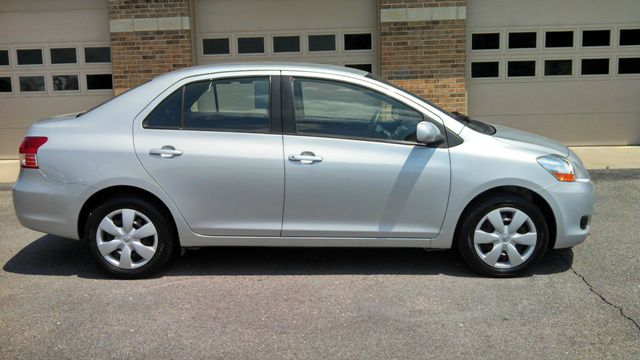2007 Toyota Yaris 3.5tl W/tech Pkg