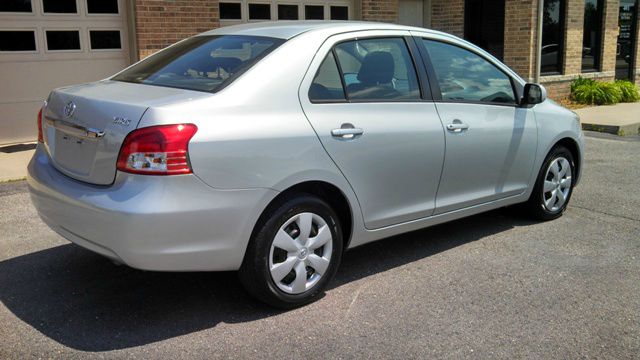 2007 Toyota Yaris 3.5tl W/tech Pkg