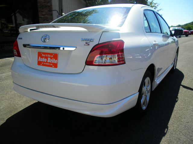 2007 Toyota Yaris Sport Utility 4D