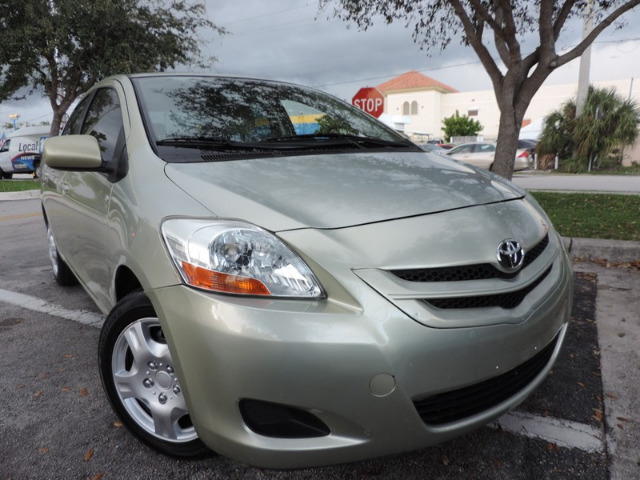 2007 Toyota Yaris 3.5tl W/tech Pkg