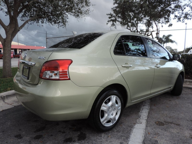 2007 Toyota Yaris 3.5tl W/tech Pkg