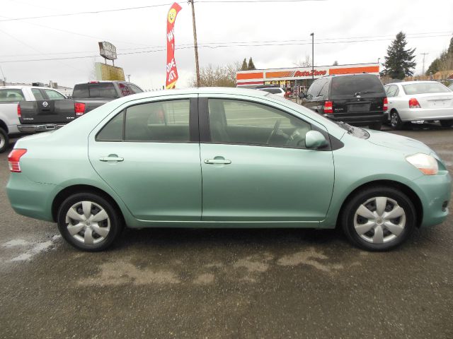 2007 Toyota Yaris 3.5tl W/tech Pkg