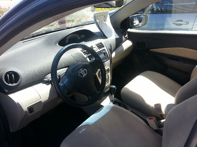 2007 Toyota Yaris 3.5tl W/tech Pkg