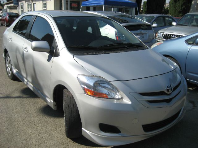 2007 Toyota Yaris 3.5tl W/tech Pkg