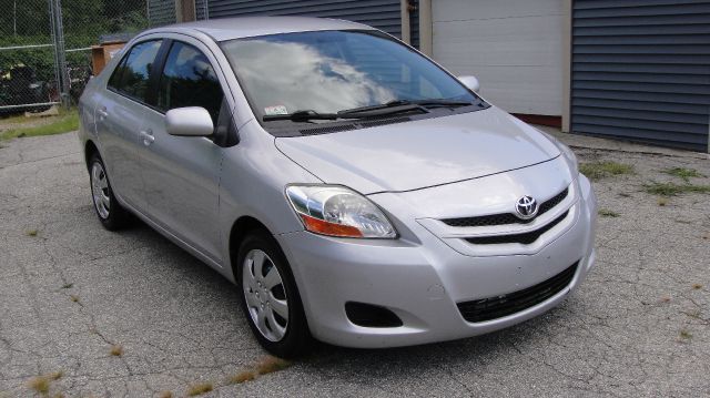 2007 Toyota Yaris 3.5tl W/tech Pkg