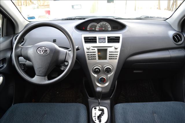 2007 Toyota Yaris Unknown