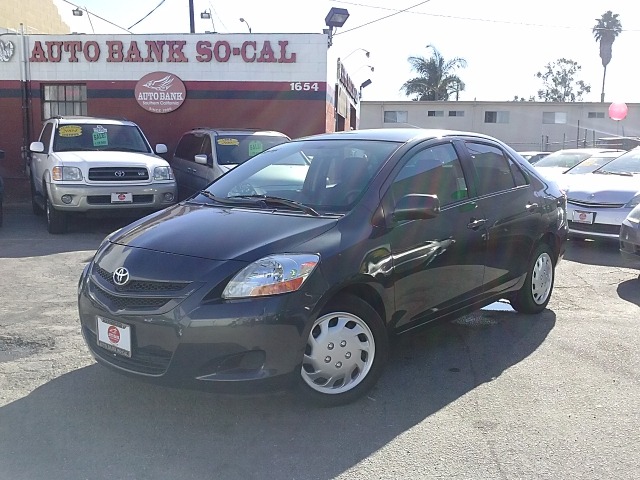 2008 Toyota Yaris 3.5tl W/tech Pkg