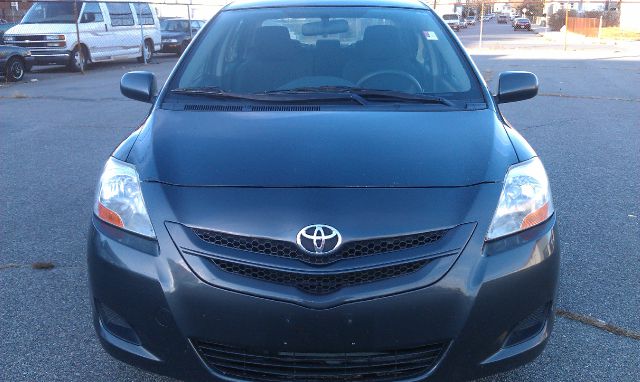 2008 Toyota Yaris 3.5tl W/tech Pkg