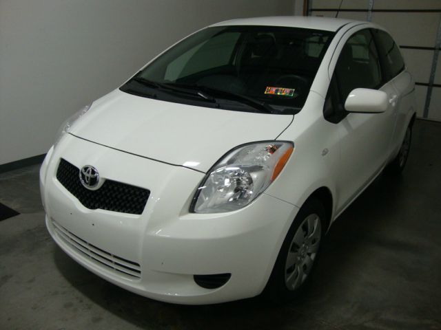 2008 Toyota Yaris EXT CAB 134.0 WORK Truck