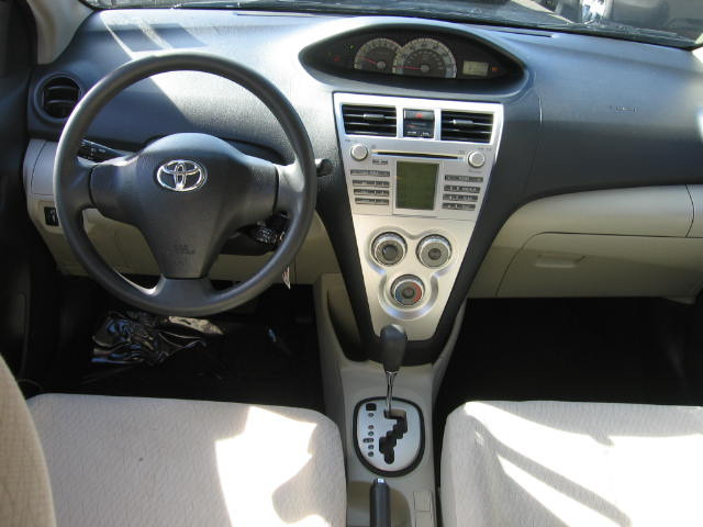 2008 Toyota Yaris 3.5tl W/tech Pkg