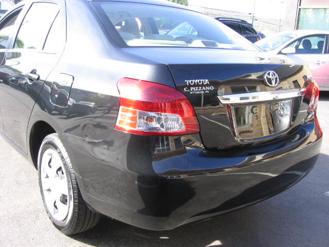 2008 Toyota Yaris 3.5tl W/tech Pkg