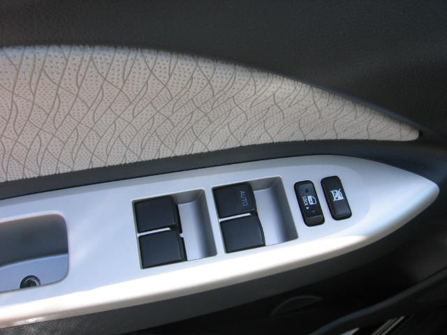 2008 Toyota Yaris 3.5tl W/tech Pkg