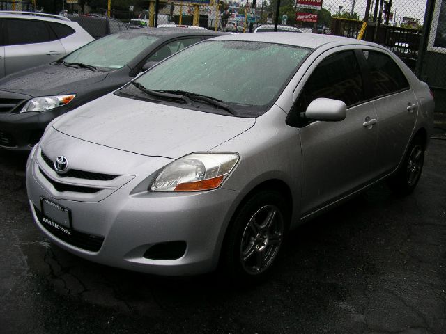 2008 Toyota Yaris Unknown