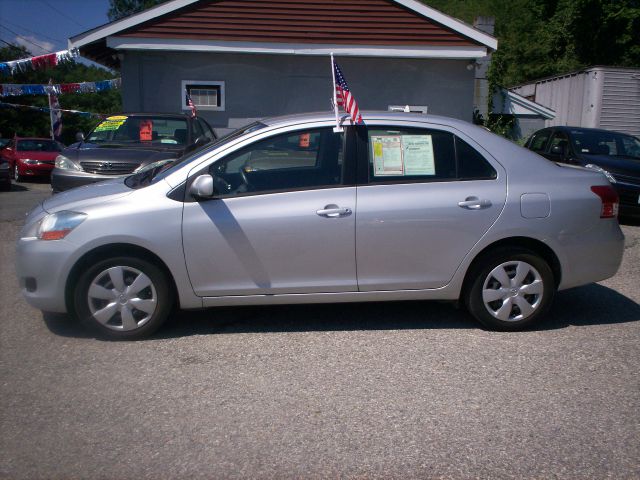 2008 Toyota Yaris 3.5tl W/tech Pkg