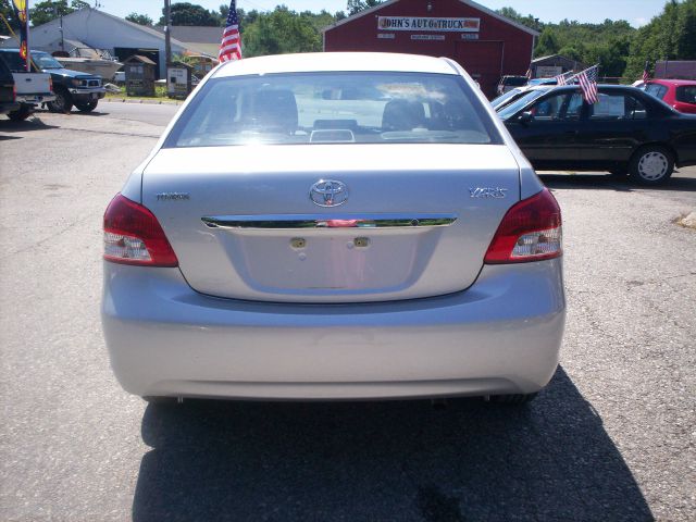 2008 Toyota Yaris 3.5tl W/tech Pkg