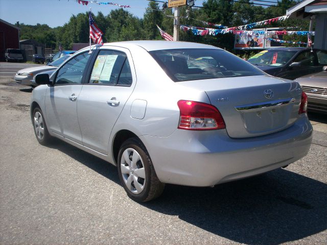 2008 Toyota Yaris 3.5tl W/tech Pkg