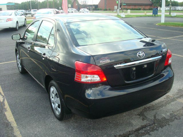 2008 Toyota Yaris 3.5tl W/tech Pkg