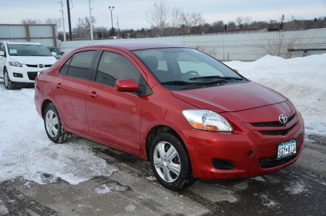 2008 Toyota Yaris Sport Utility 4D