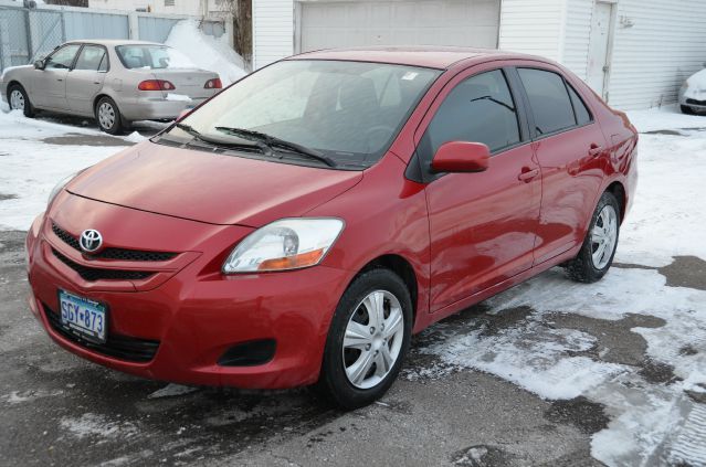 2008 Toyota Yaris Sport Utility 4D