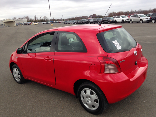 2008 Toyota Yaris GLS CONV