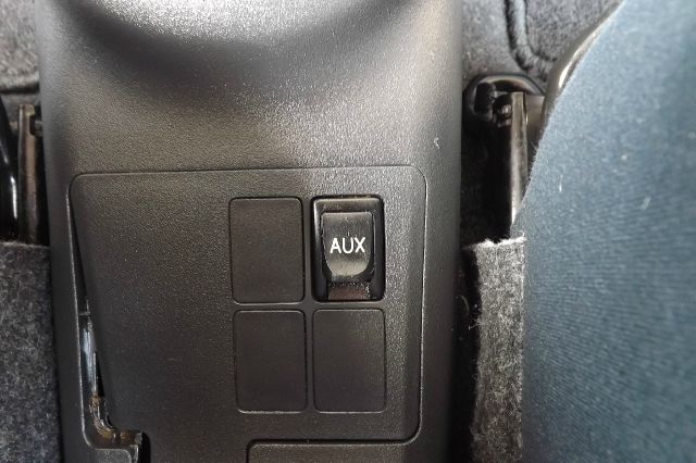 2008 Toyota Yaris EXT CAB 134.0 WORK Truck