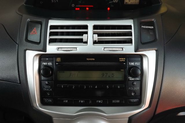 2008 Toyota Yaris EXT CAB 134.0 WORK Truck