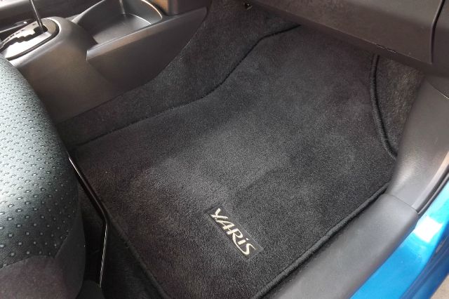 2008 Toyota Yaris EXT CAB 134.0 WORK Truck