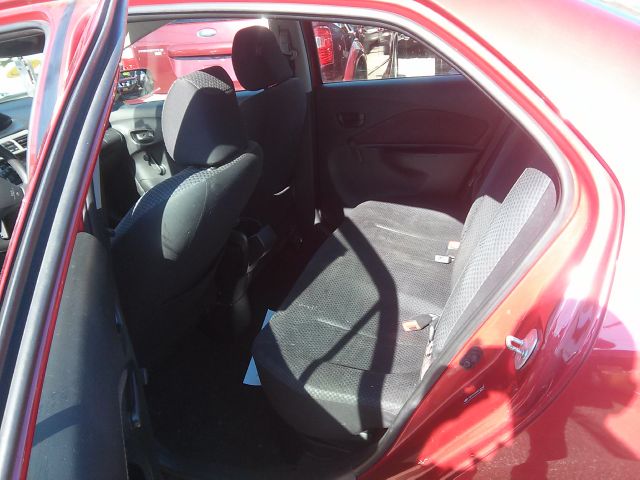 2008 Toyota Yaris 3.5tl W/tech Pkg