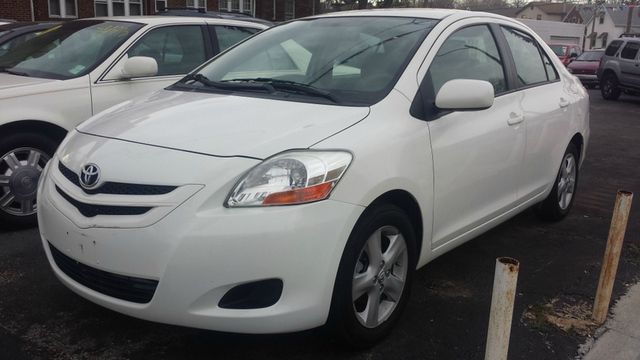 2008 Toyota Yaris T6 AWD 7-passenger Leather Moonroof