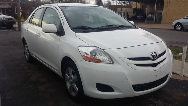 2008 Toyota Yaris T6 AWD 7-passenger Leather Moonroof